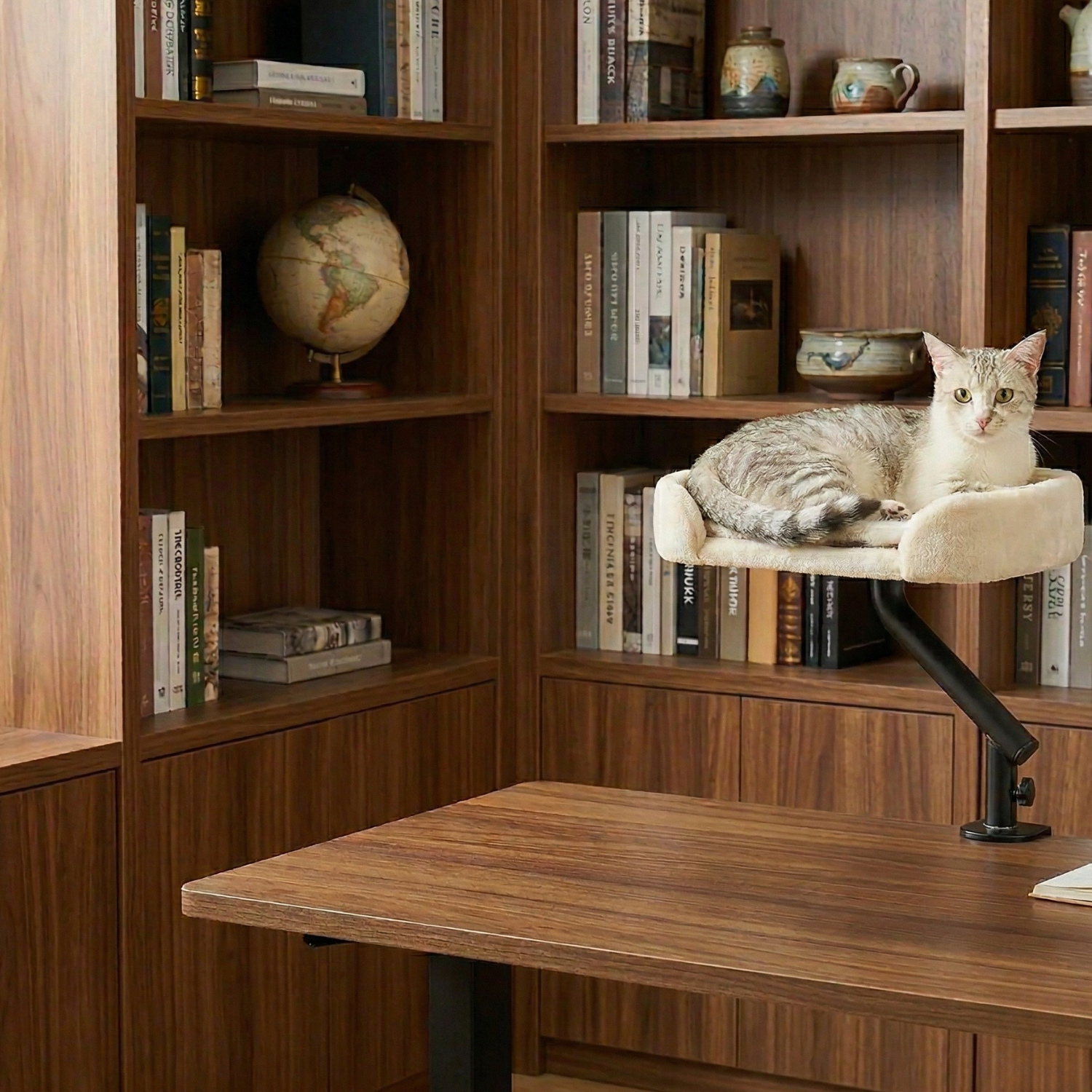 Naples - 12x16" Rotating Workspace Cat Perch
